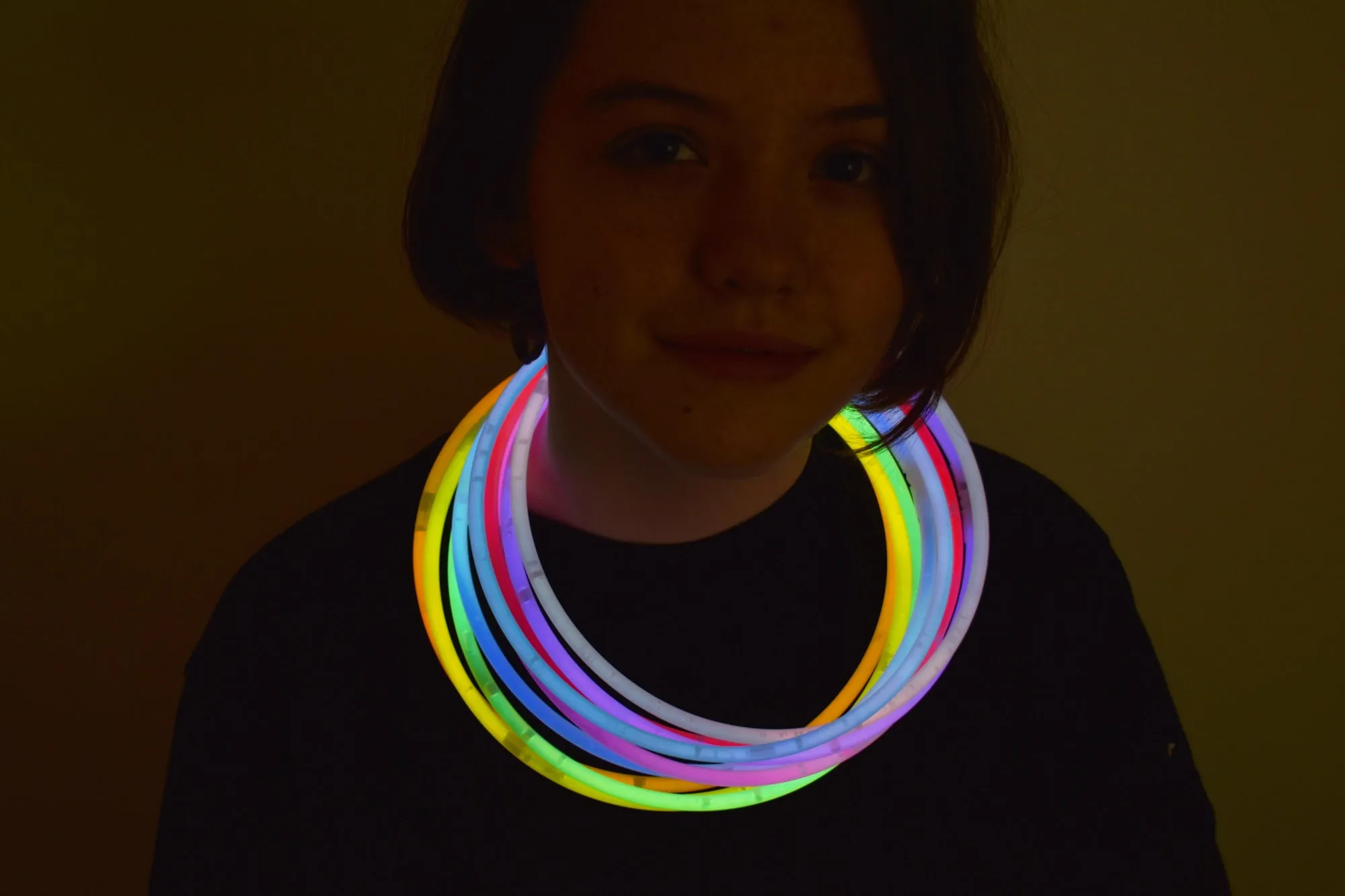 22" Premium Jumbo Assorted Glow Necklaces- 50 per package