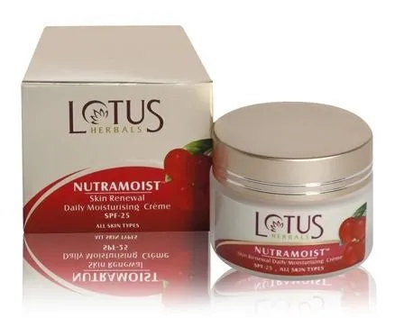 Lotus Herbals Nutramoist Skin Renewal Daily Moisturising Creme with SPF 25, 50g