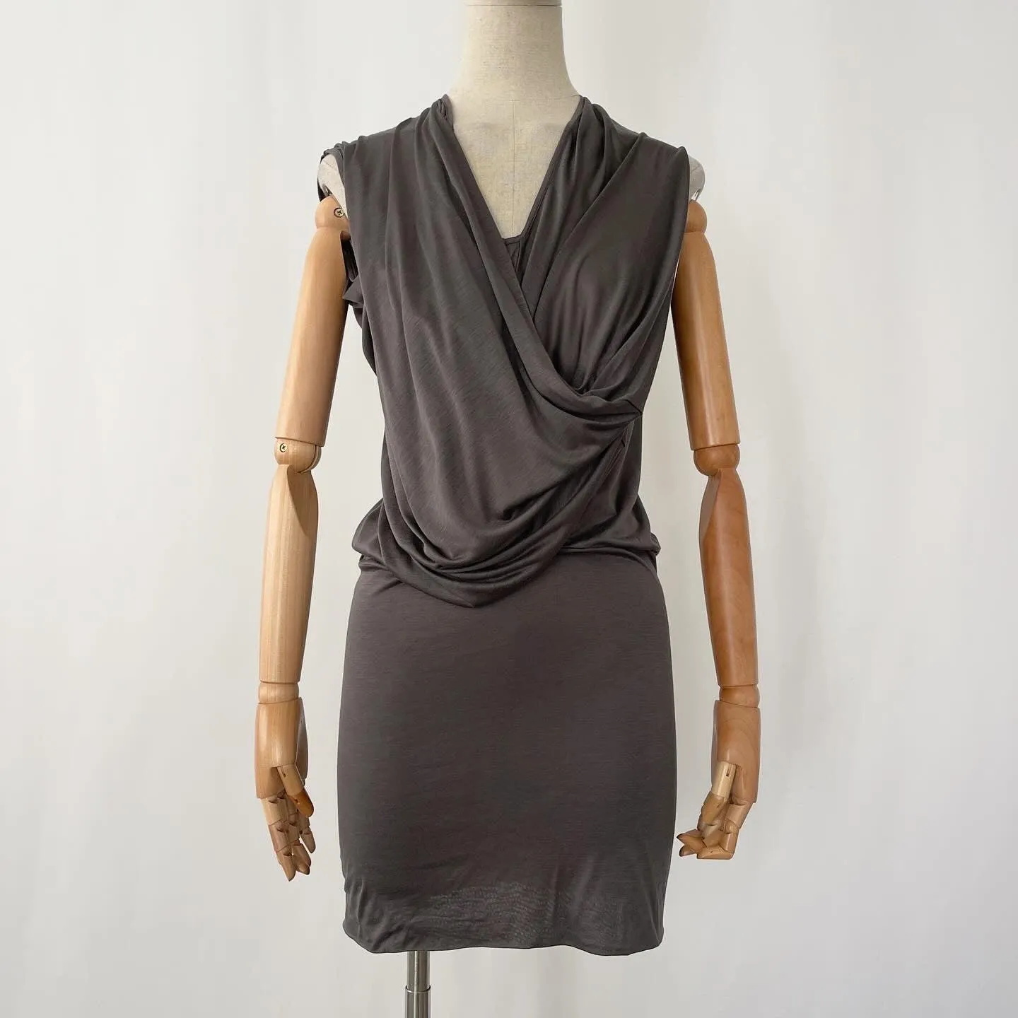 V AVE SHOE REPAIR Dress