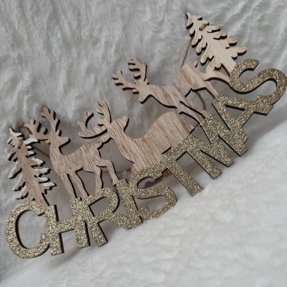 Wooden Christmas Deer Hanging Sign - Festive Home Decor